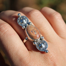 Load image into Gallery viewer, Temple ring No. 3 - size 9.5