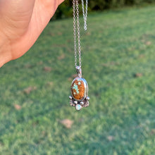 Load image into Gallery viewer, Stamped moon pendant