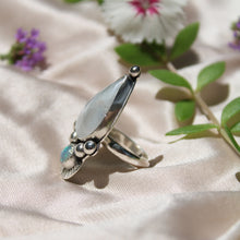 Load image into Gallery viewer, Journey ring No. 3 - size 5.5