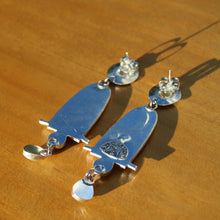 Load image into Gallery viewer, The eclipse earrings