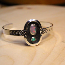 Load image into Gallery viewer, shadow cuff