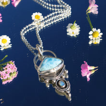 Load image into Gallery viewer, wave pendant