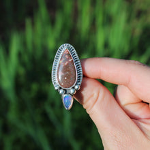 Load image into Gallery viewer, Glow ring - Size 6.25