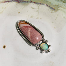 Load image into Gallery viewer, Wonder stone ring - custom size