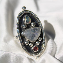 Load image into Gallery viewer, Ray of light ring - size 9