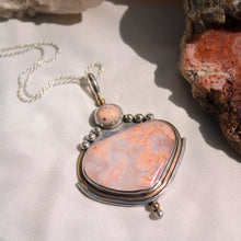 Load image into Gallery viewer, Flourish Pendant - 20" chain