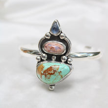 Load image into Gallery viewer, Pyramid Cuff Bracelet