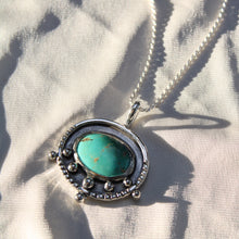 Load image into Gallery viewer, Flow Pendant - 20" rope chain