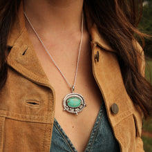 Load image into Gallery viewer, Flow Pendant - 20" rope chain