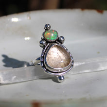 Load image into Gallery viewer, Glimmer Ring - size 8.5
