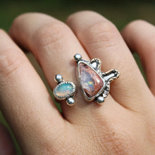 Load image into Gallery viewer, Charmer Ring - Size 8-9
