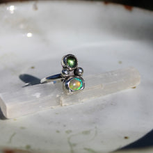 Load image into Gallery viewer, Duet Ring - size 6.75
