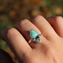 Load image into Gallery viewer, Turquoise &amp; Opal ring - size 10
