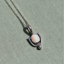 Load image into Gallery viewer, Opal Pendant - 16&quot; chain
