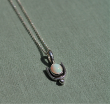 Load image into Gallery viewer, Opal Pendant - 16&quot; chain
