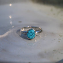 Load image into Gallery viewer, Turquoise Ring - size 6
