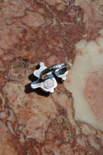 Load image into Gallery viewer, Charmer Ring - Size 8-9
