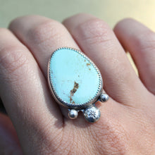 Load image into Gallery viewer, Turquoise star ring - size 7.5
