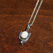 Load image into Gallery viewer, Opal Pendant - 16&quot; chain
