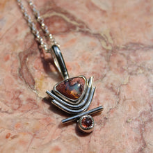 Load image into Gallery viewer, Temple pendant - 18&quot; chain
