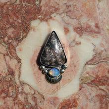 Load image into Gallery viewer, Moon beam ring - custom size
