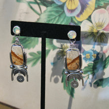 Load image into Gallery viewer, Canyon Earrings
