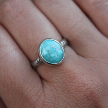 Load image into Gallery viewer, White Water Stamped Ring - Size 8.25
